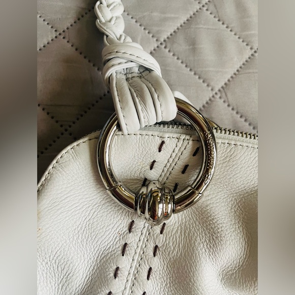 Vintage B. Makowsky White multiple pocket Purse/Bag - Picture 5 of 16